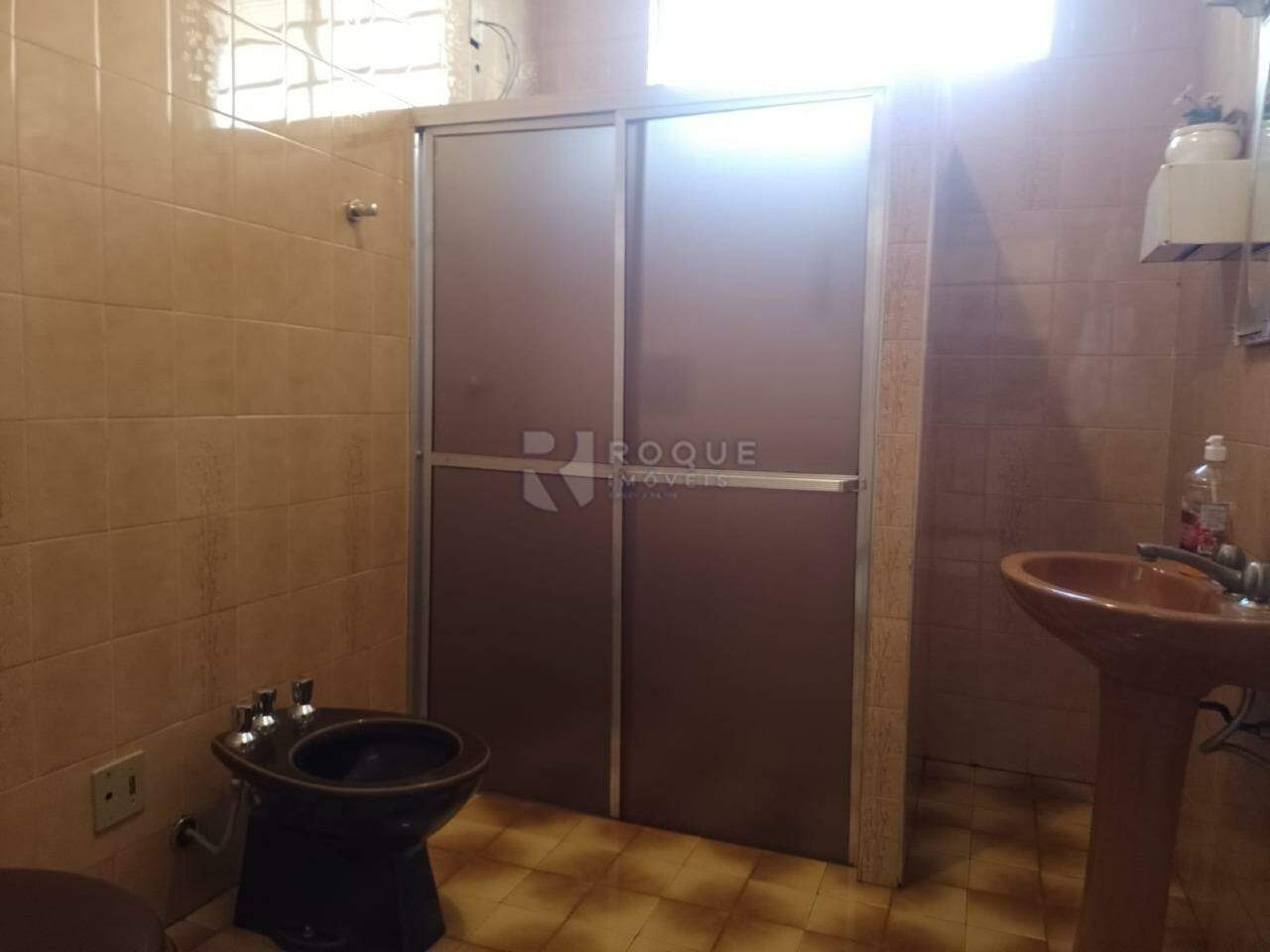 Casa Residencial para aluguel no bairro Vila Nova: WC social
