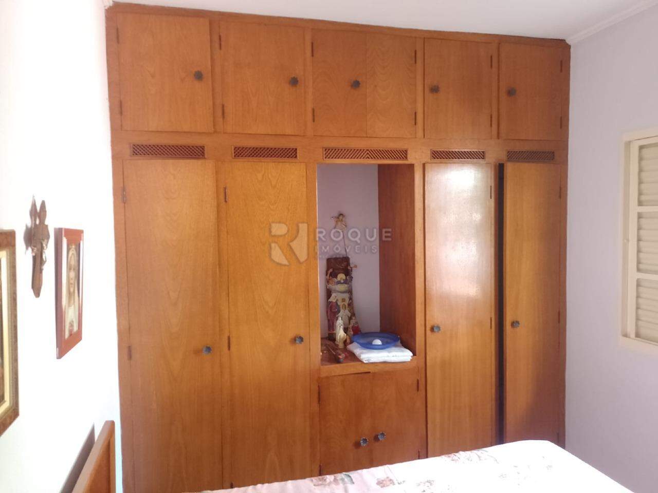 Casa Residencial para aluguel no bairro Vila Nova: Armário dormitório 1