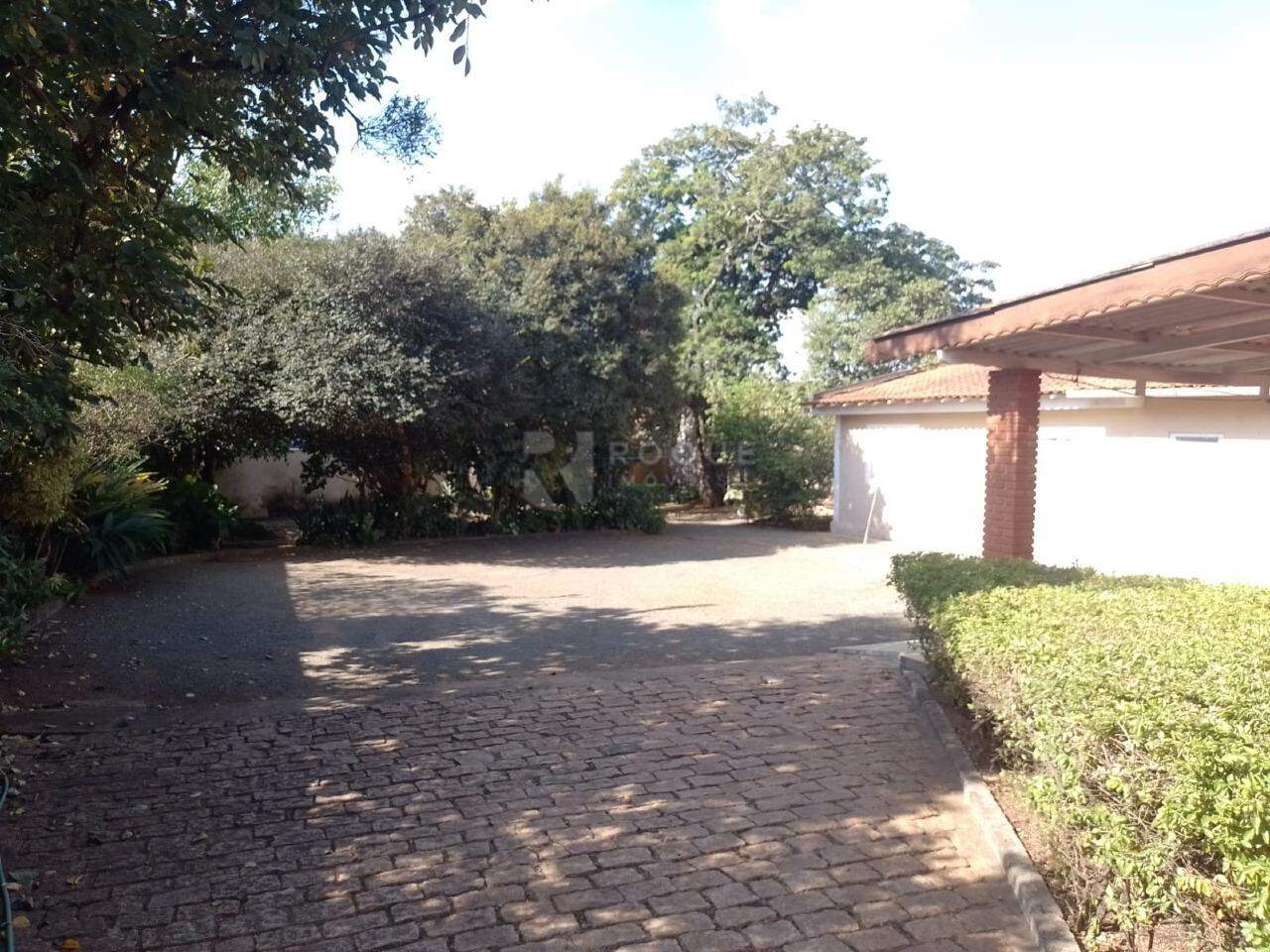 Casa Residencial para aluguel no bairro Vila Nova: Quintal