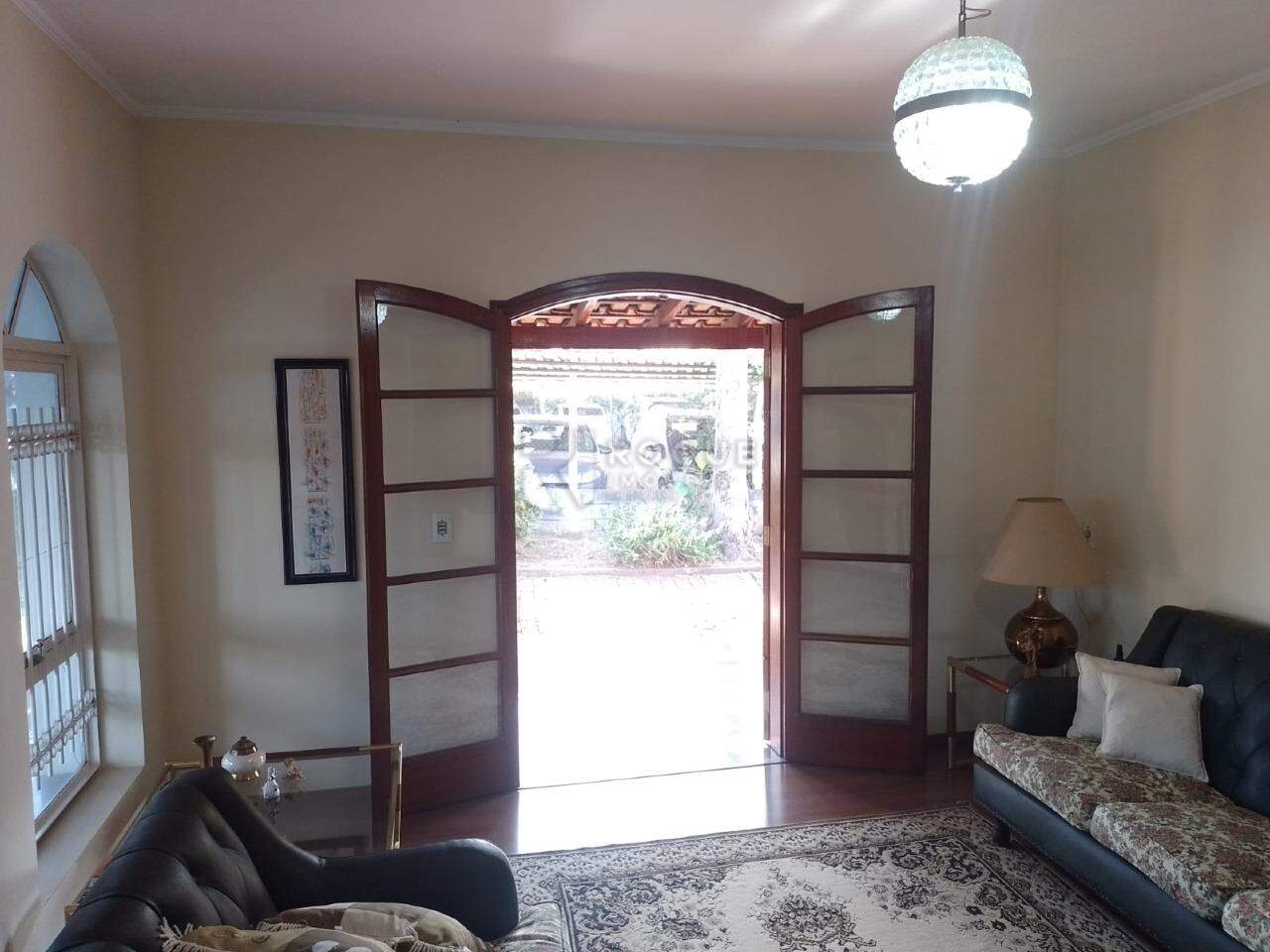 Casa Residencial para aluguel no bairro Vila Nova: Sala de estar