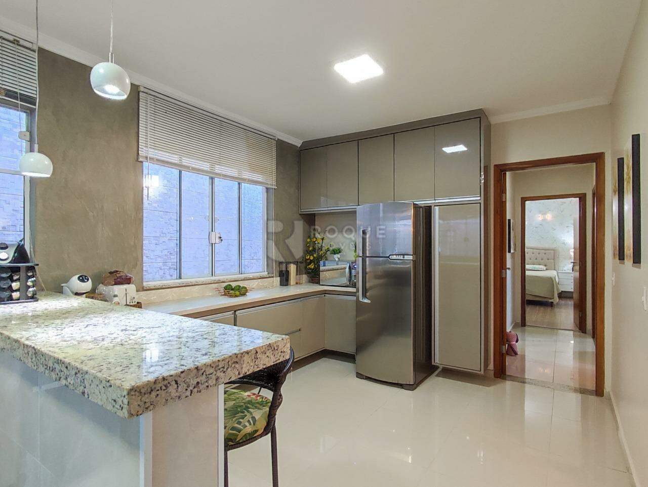 Casa Residencial à venda no bairro Residencial Itália: COZINHA