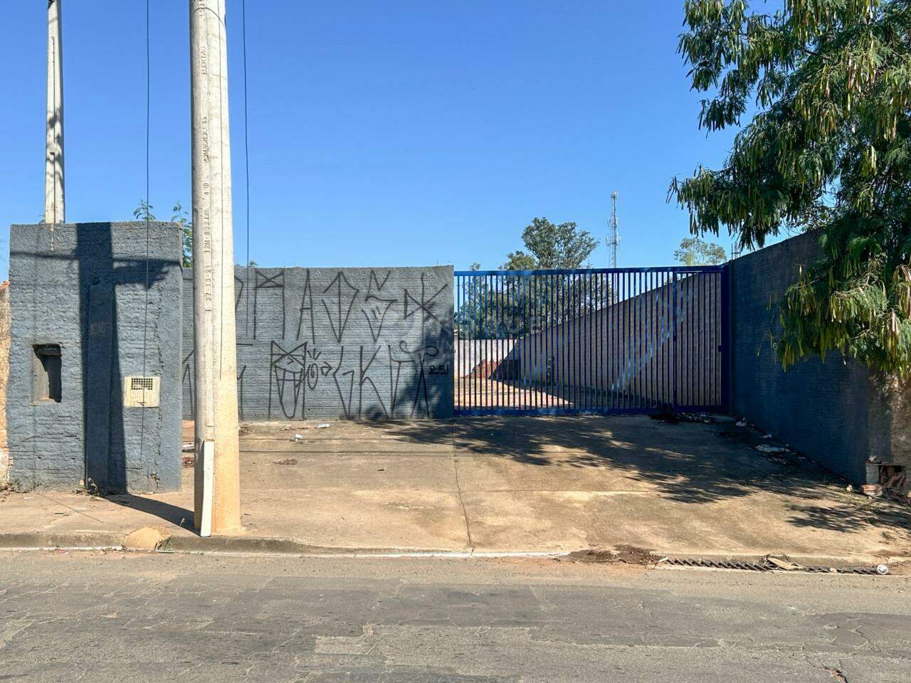 Terreno para aluguel no bairro Jardim Nova Suiça: Fachada 