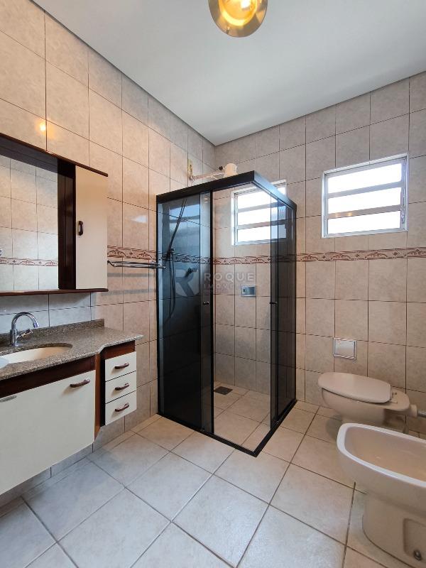 Casa Residencial à venda no bairro Jardim Bandeirantes: BANHEIRO SOCIAL