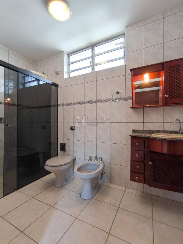 Casa Residencial à venda no bairro Jardim Bandeirantes: WC SUÍTE