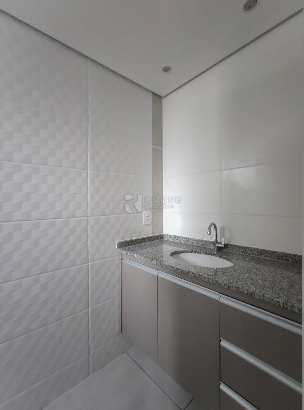 Apartamento para aluguel no bairro Jardim Florença: WC suíte 