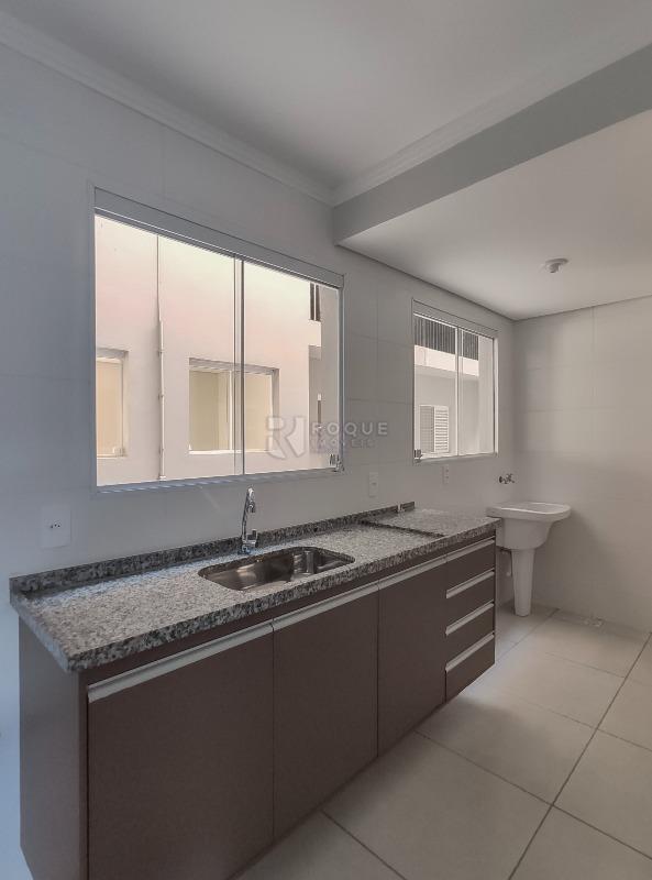 Apartamento para aluguel no bairro Jardim Florença: Cozinha 