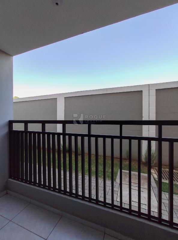 Apartamento para aluguel no bairro Jardim Florença: Sacada 