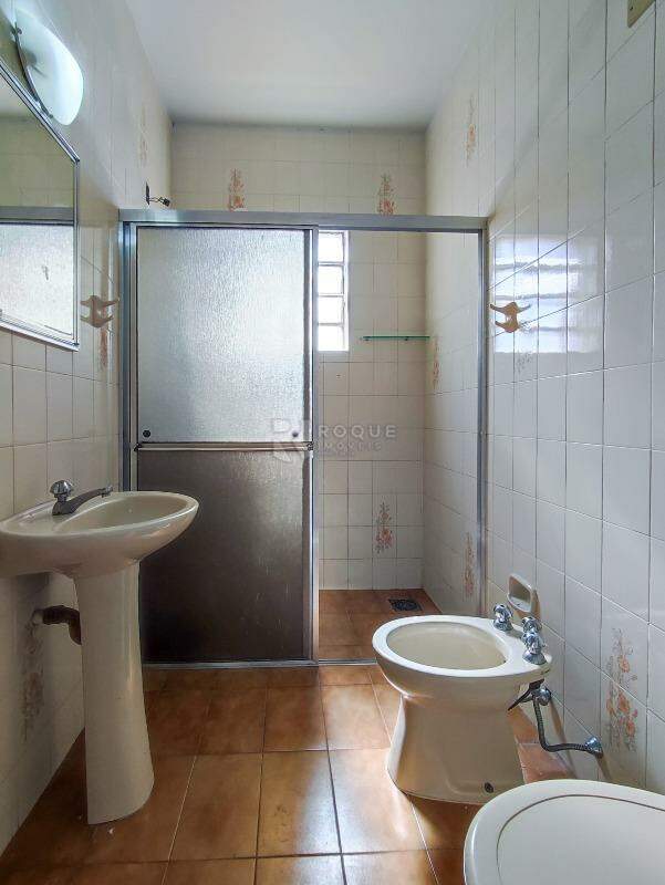 Apartamento à venda no bairro Centro: BANHEIRO SOCIAL