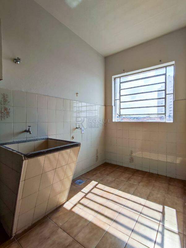 Apartamento à venda no bairro Centro: LAVANDERIA