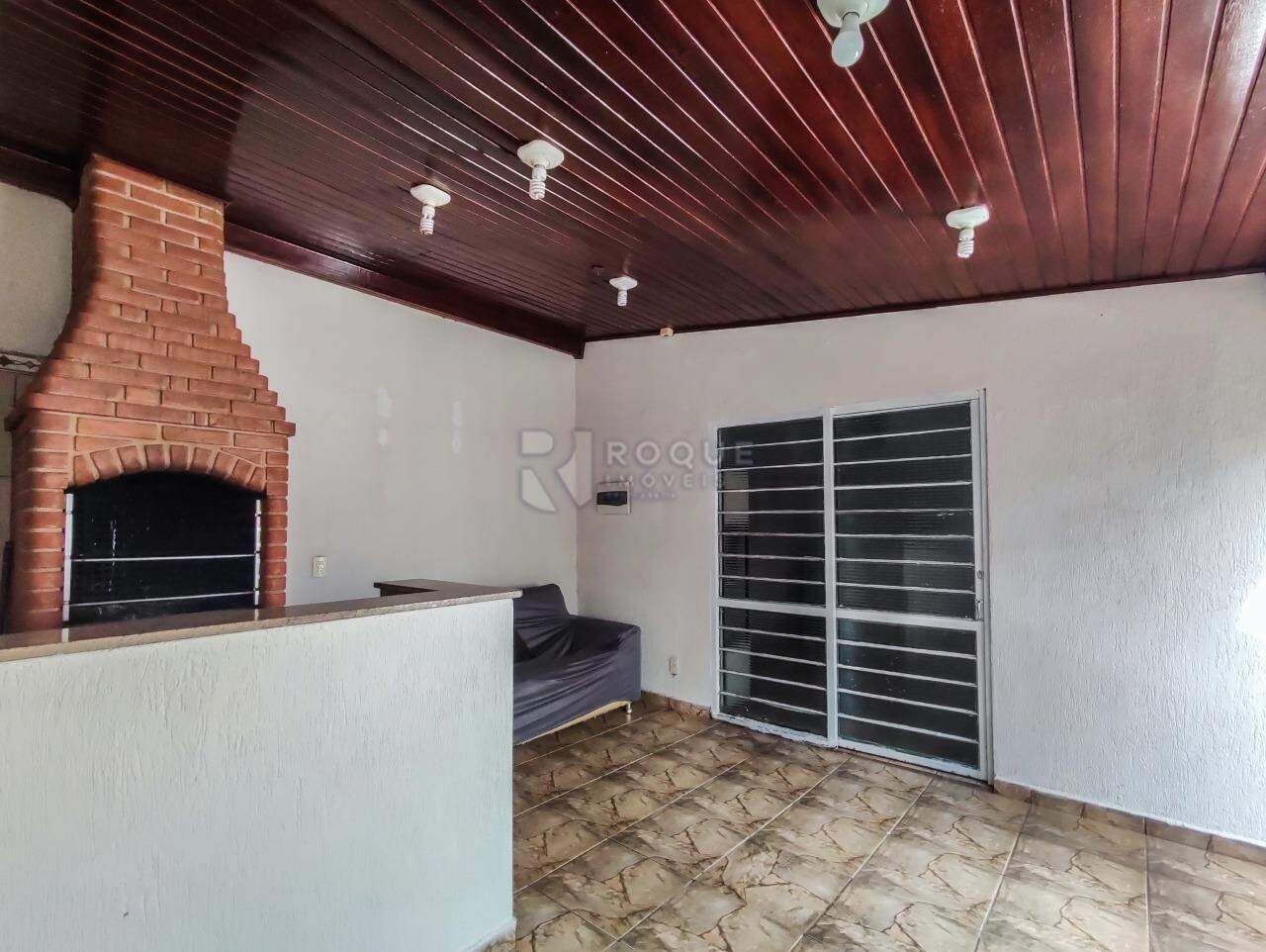 Casa Comercial à venda no bairro Centro: VARANDA DA SALA EXTERNA