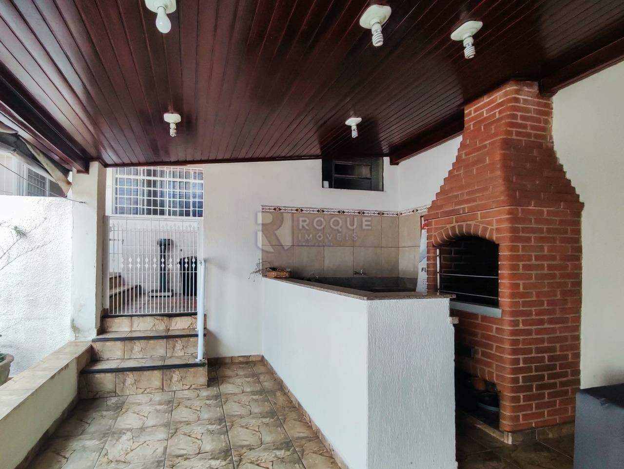 Casa Comercial à venda no bairro Centro: ÁREA GOURMET