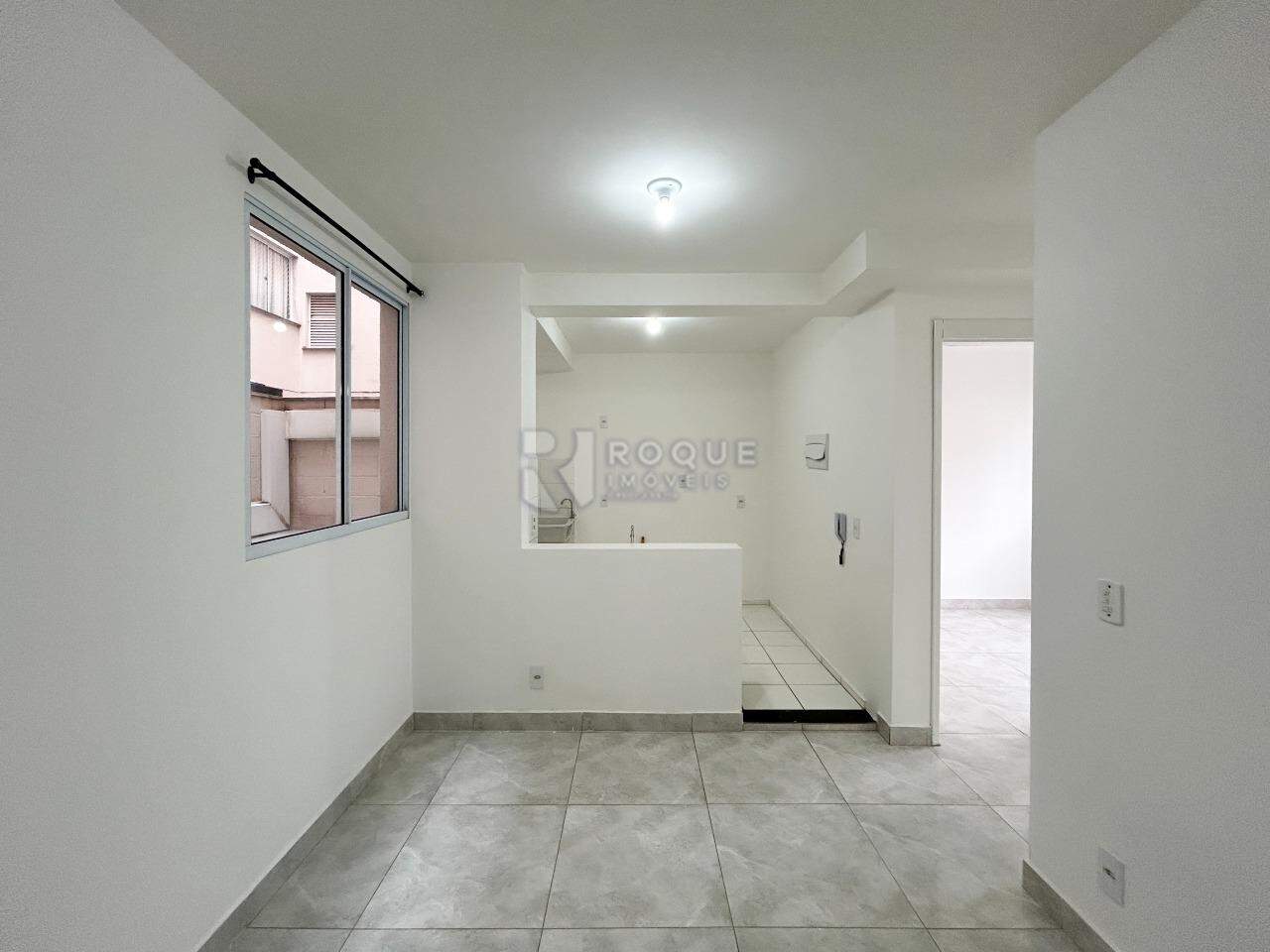 Apartamento para aluguel no bairro Jardim Colina Verde: Sala 