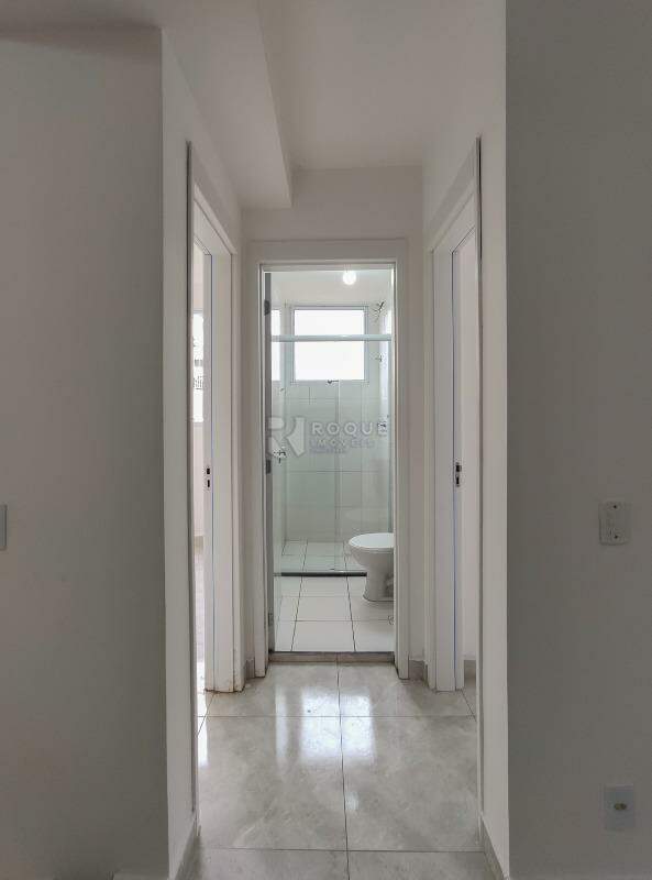Apartamento para aluguel no bairro Jardim Colina Verde: Hall