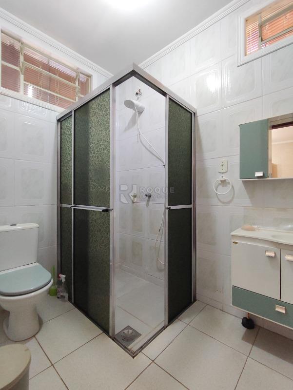 Casa Residencial à venda no bairro Vila Queiroz: BANHEIRO SOCIAL CASA 1
