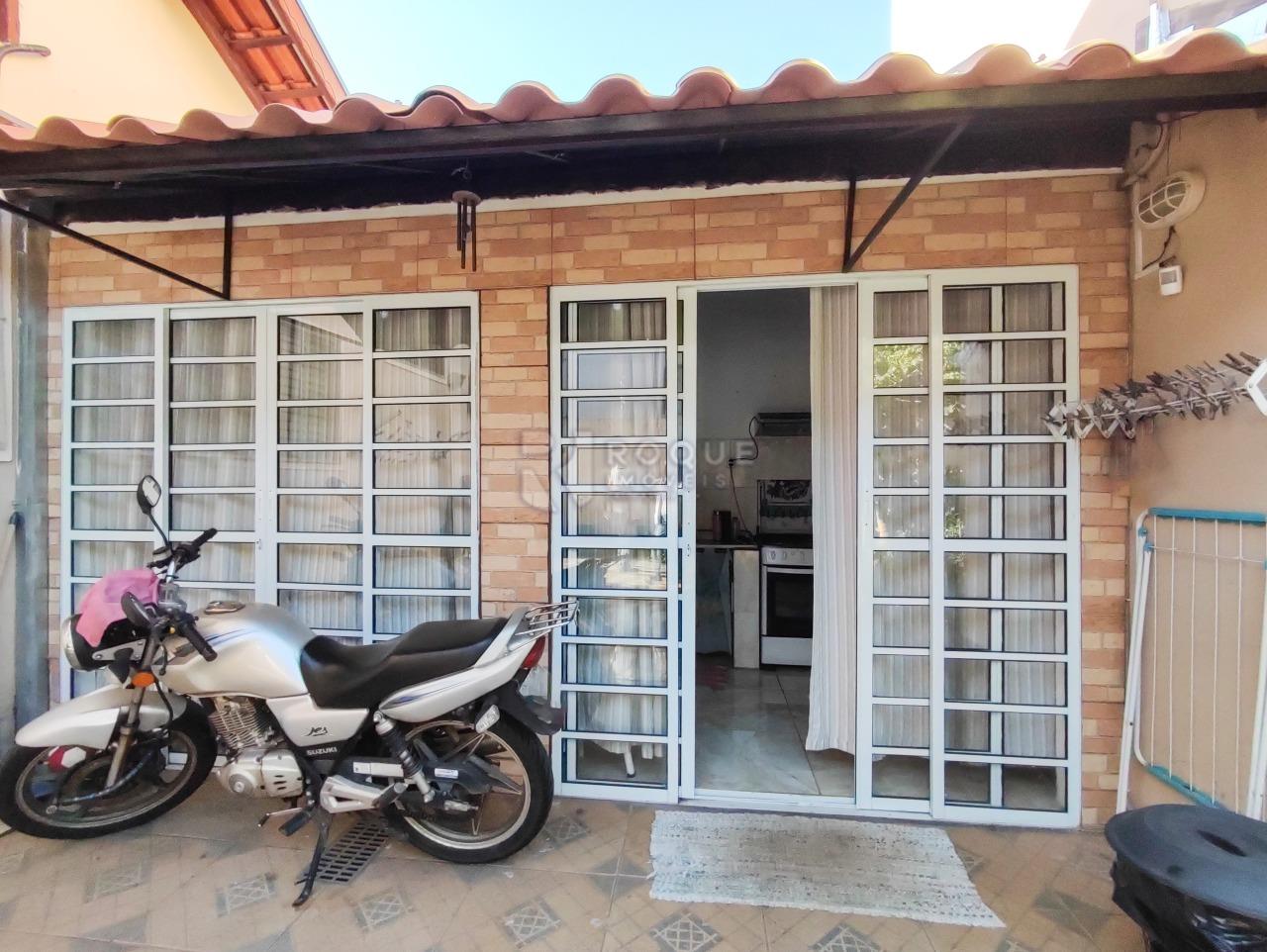 Casa Residencial à venda no bairro Vila Queiroz: ENTRADA CASA 2