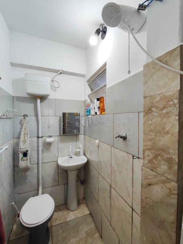 Casa Residencial à venda no bairro Vila Queiroz: WC SUÍTE 1 CASA 2