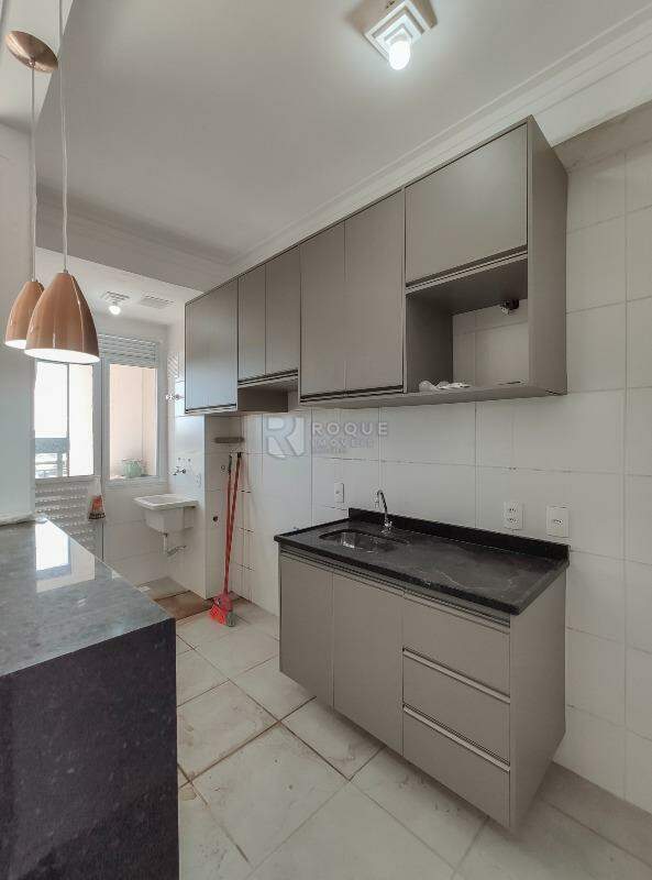 Apartamento para aluguel no bairro Jardim Santa Adélia: Cozinha 