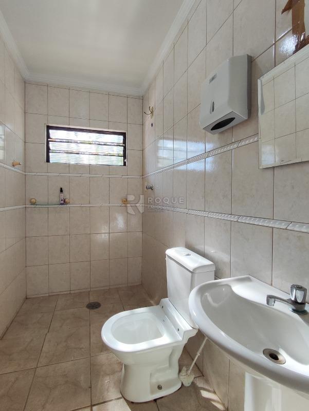 Casa Comercial à venda no bairro Centro: BANHEIRO SOCIAL 1