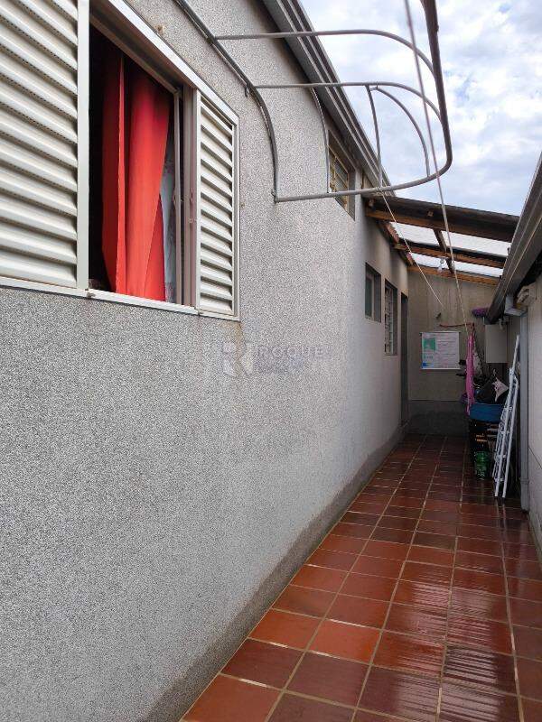 Casa Residencial à venda no bairro Jardim Parque Novo Mundo: EDÍCULA