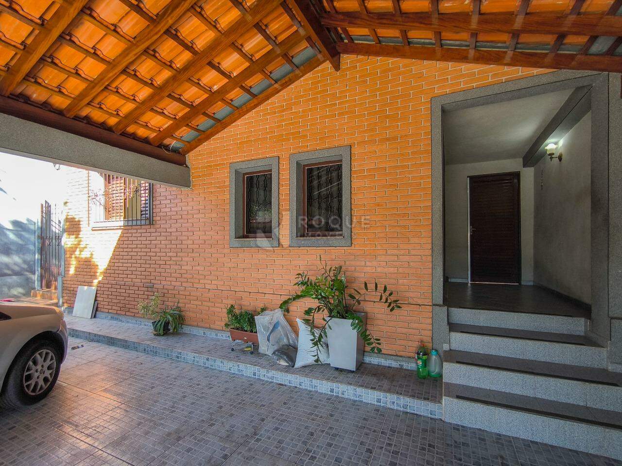 Casa Residencial à venda no bairro Jardim Parque Novo Mundo: FRENTE