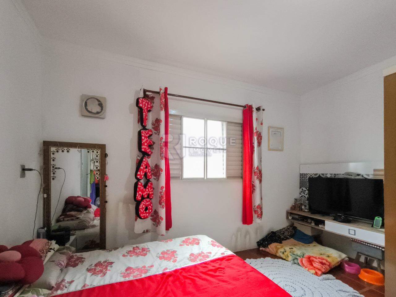 Casa Residencial à venda no bairro Jardim Parque Novo Mundo: DORMITÓRIO EDÍCULA