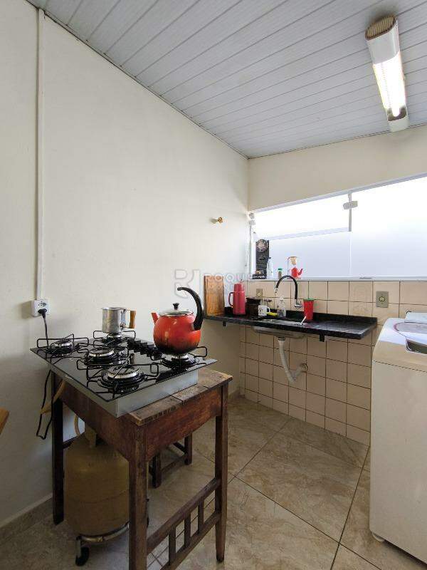 Casa Residencial à venda no bairro Jardim Parque Novo Mundo: COZINHA