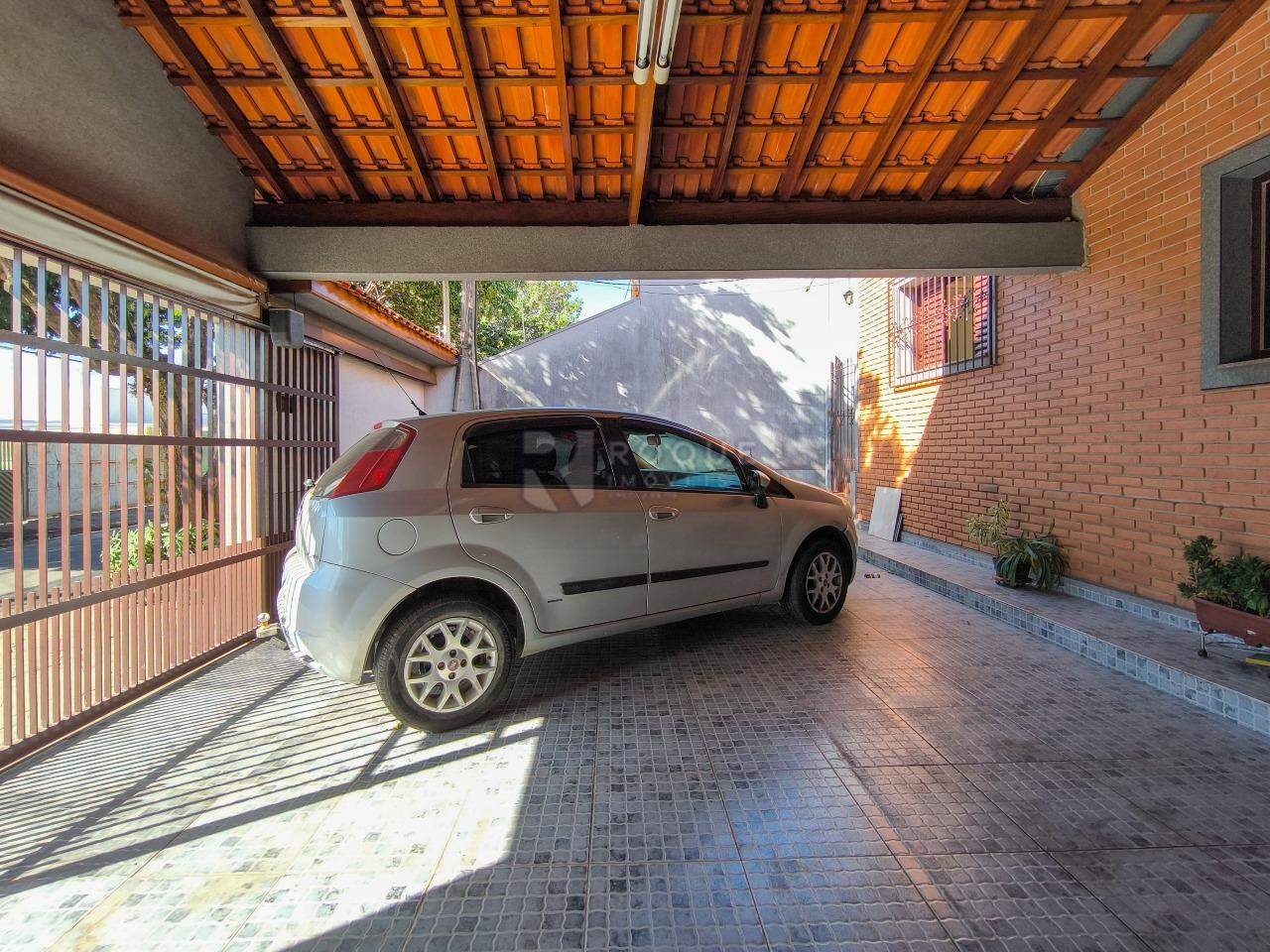 Casa Residencial à venda no bairro Jardim Parque Novo Mundo: GARAGEM