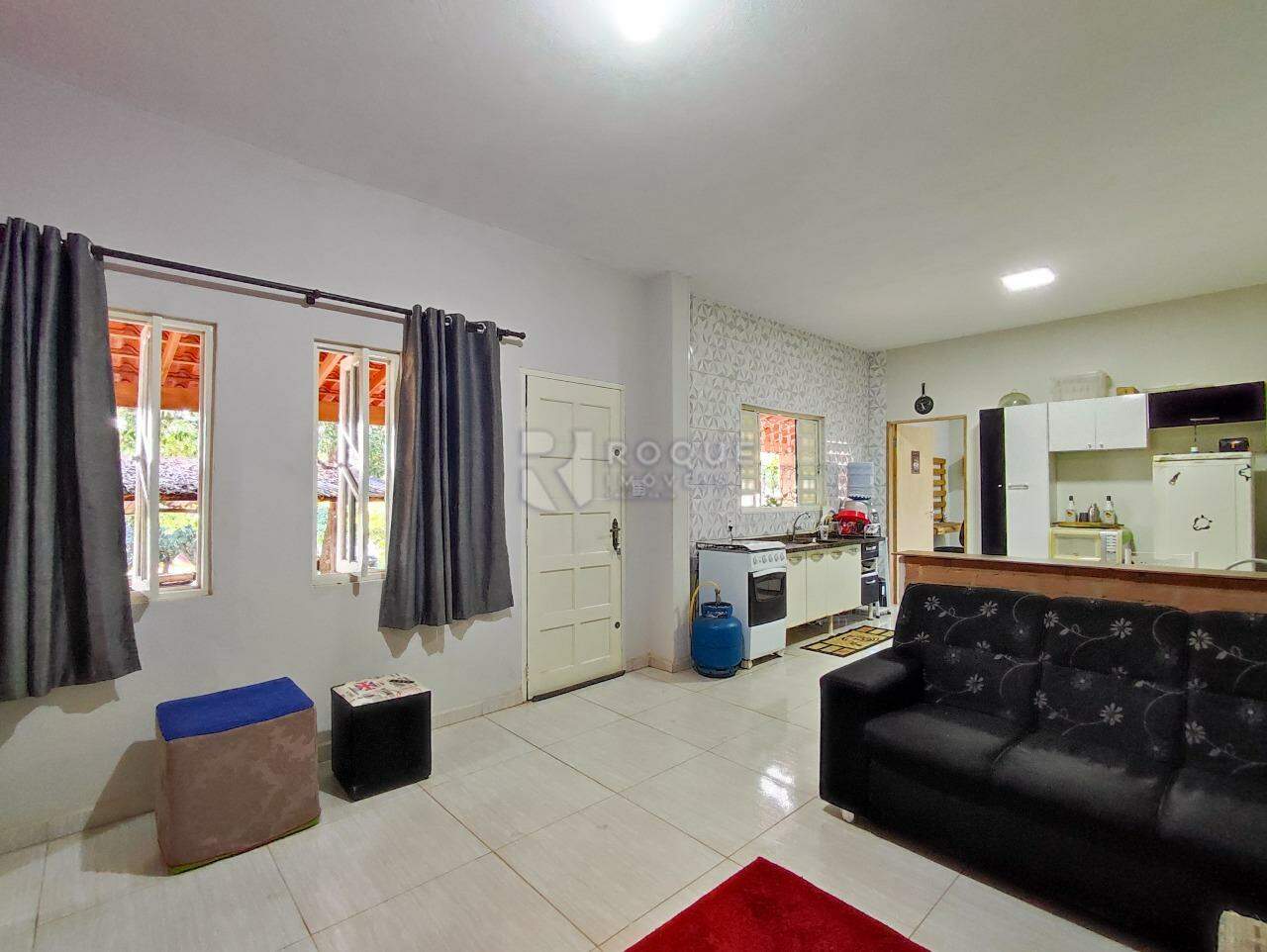 Chácara à venda no bairro Área Rural de Limeira: SALA DE ESTAR
