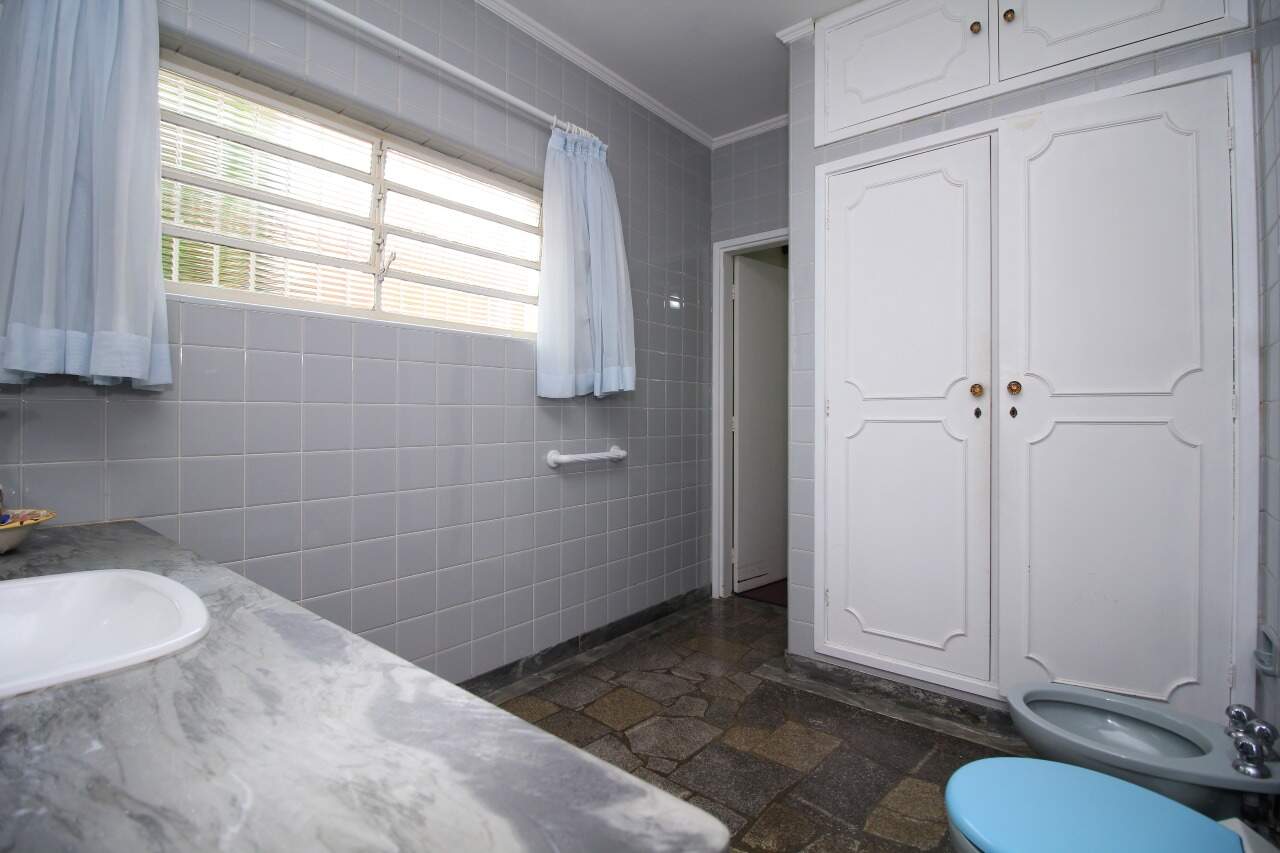Casa Residencial para aluguel no bairro Jardim Mercedes: BANHEIRO SUÍTE