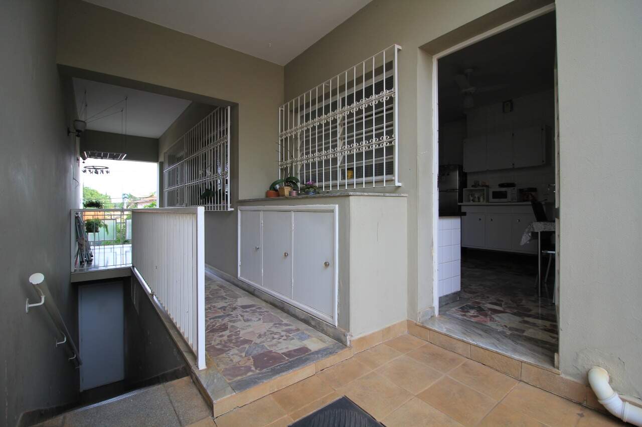 Casa Residencial para aluguel no bairro Jardim Mercedes: ENTRADA