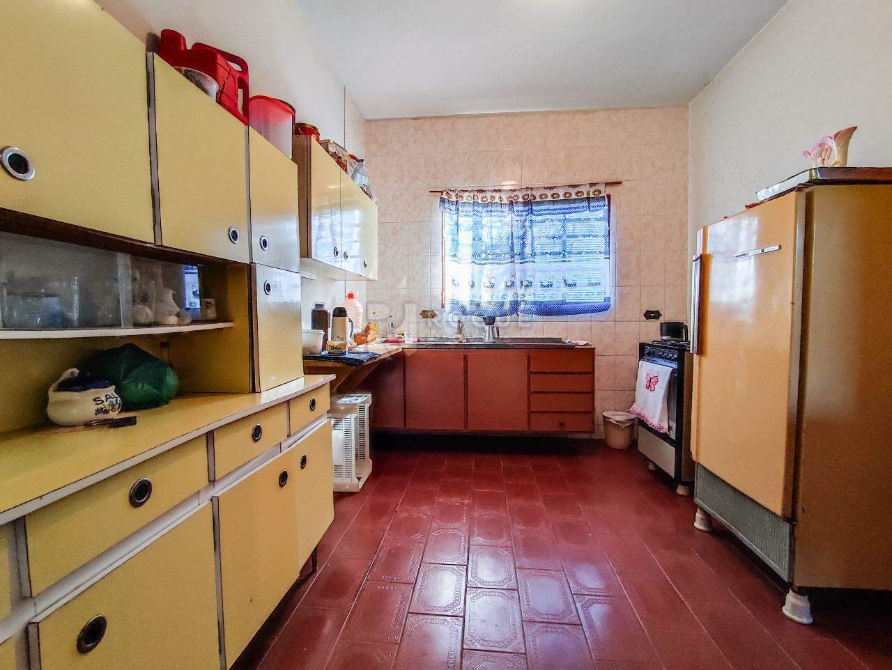 Chácara à venda no bairro Ribeirão do Pinhal: COZINHA