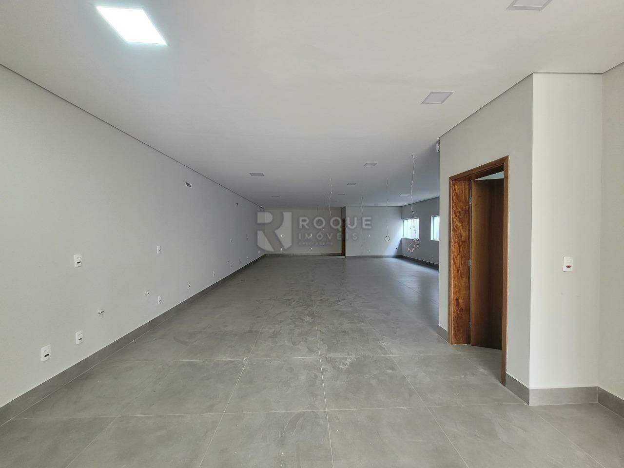 Salão para aluguel no bairro Vila Claudia: Salão superior