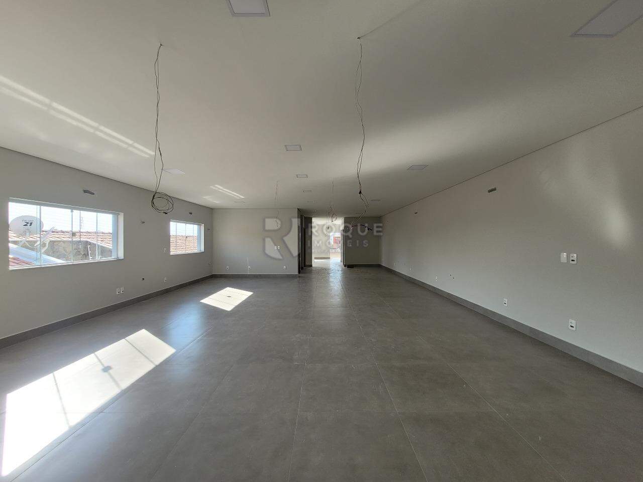 Salão para aluguel no bairro Vila Claudia: Salão - outra vista