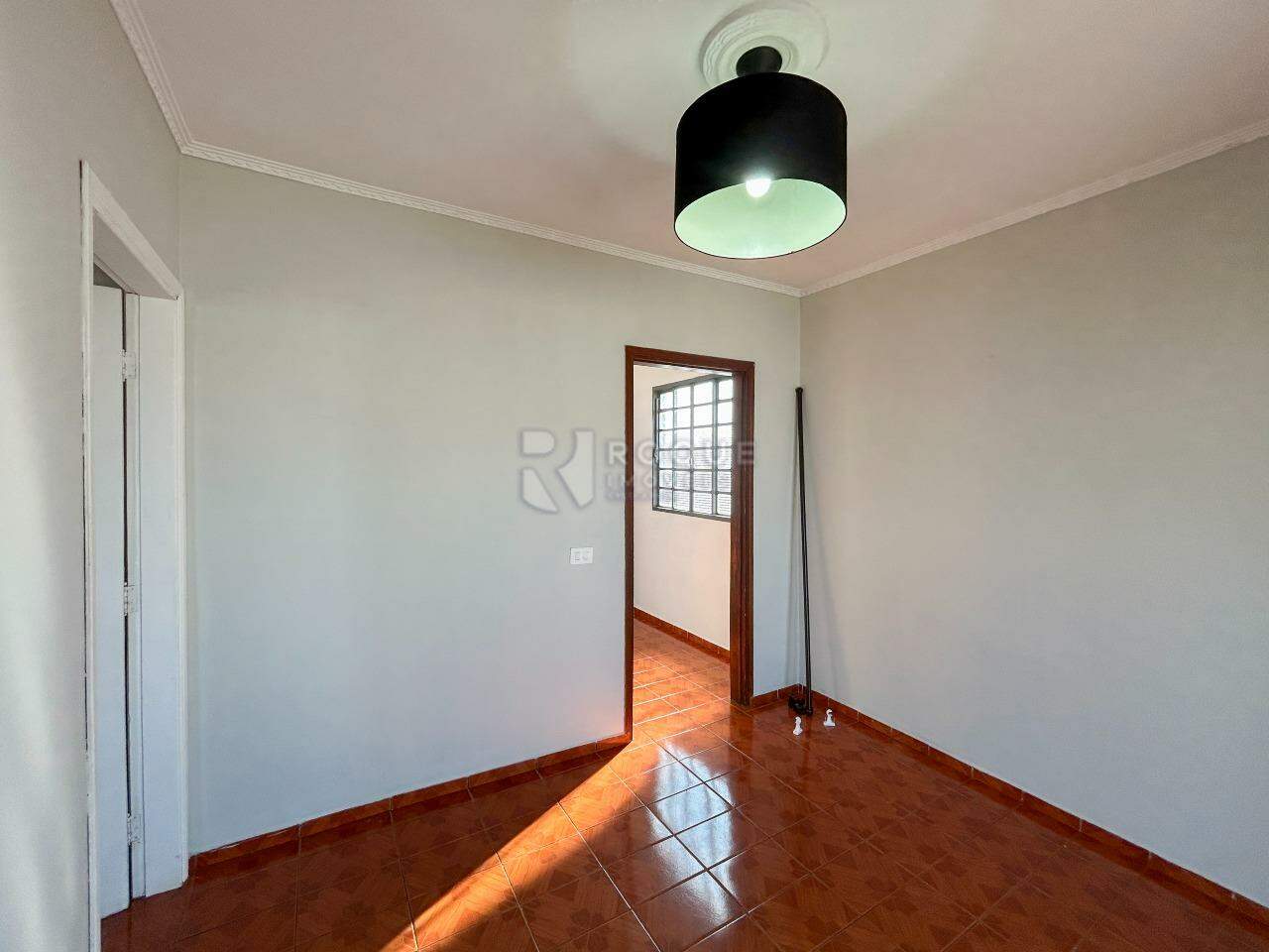 Casa Residencial para aluguel no bairro Jardim Ouro Verde: Dormitório 3 segundo andar
