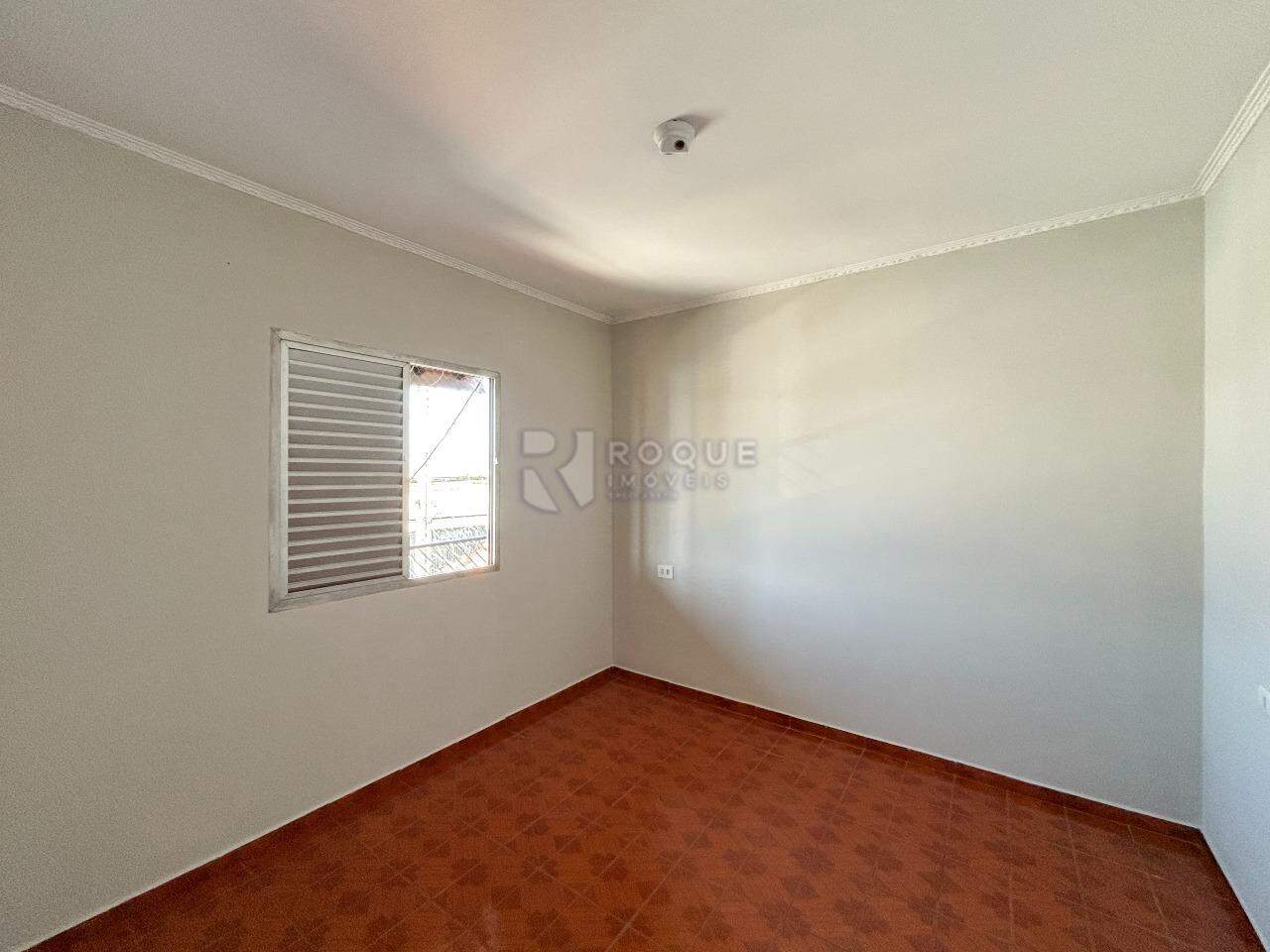 Casa Residencial para aluguel no bairro Jardim Ouro Verde: Dormitório 4 segundo andar
