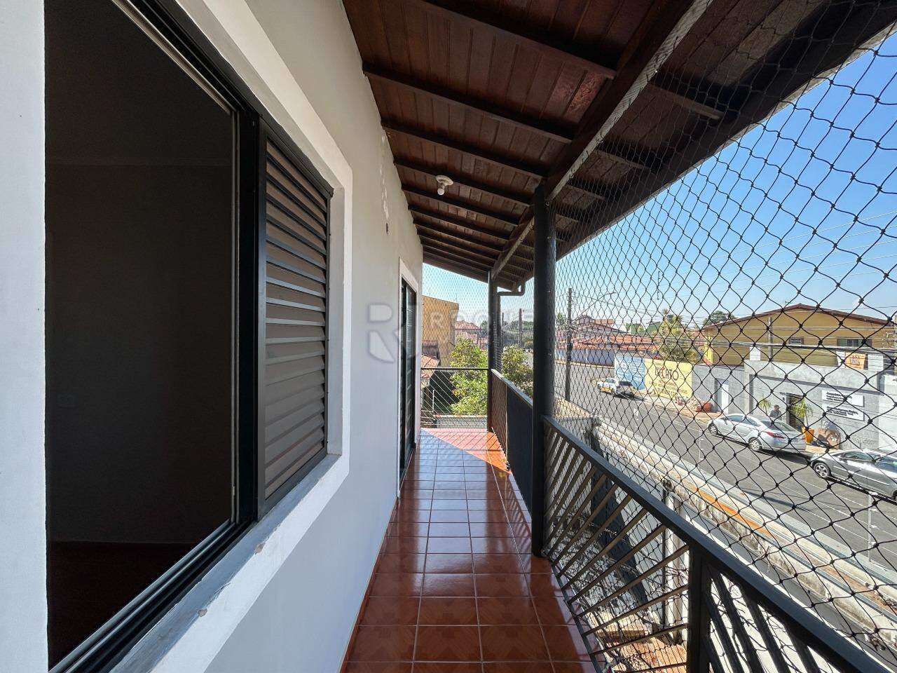 Casa Residencial para aluguel no bairro Jardim Ouro Verde: Sacada