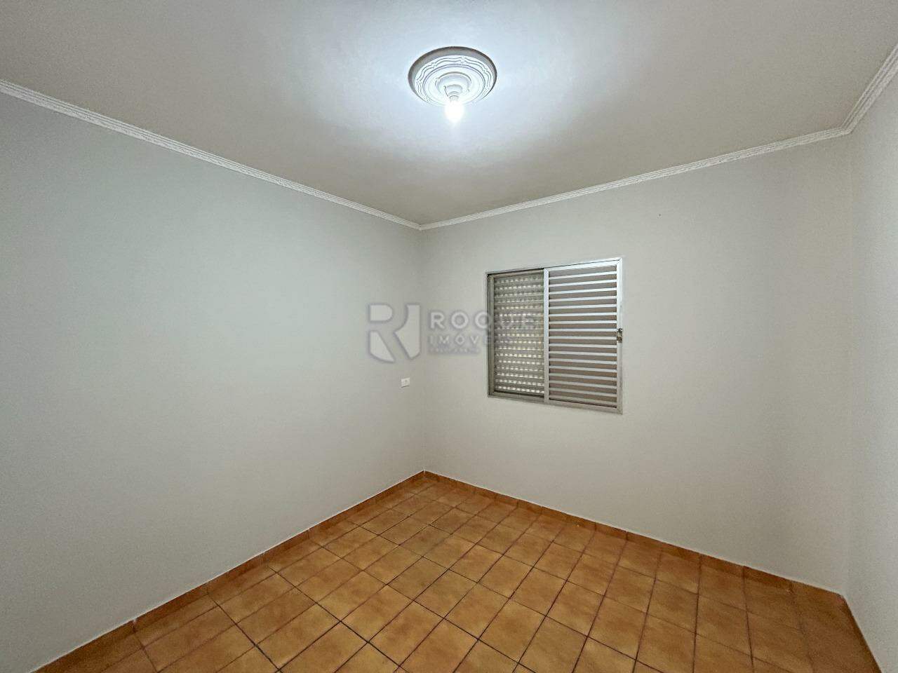 Casa Residencial para aluguel no bairro Jardim Ouro Verde: Dormitório 1
