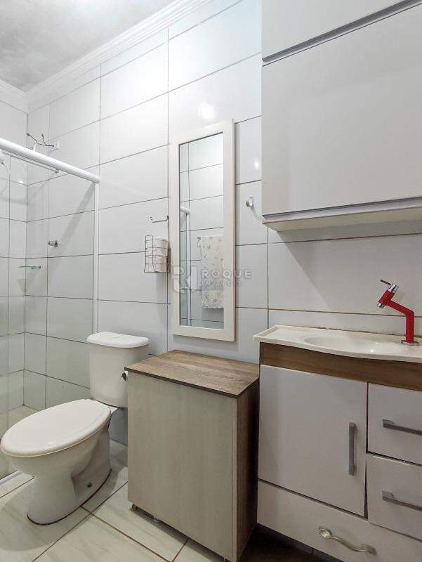 Casa Residencial à venda no bairro Parque Hippolyto: BANHEIRO SOCIAL