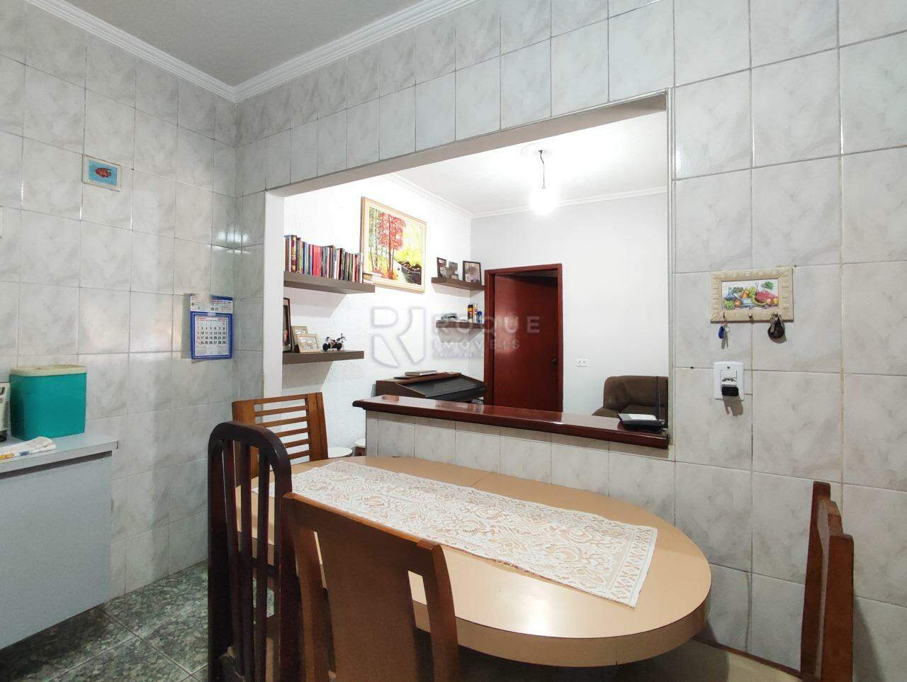 Casa Residencial à venda no bairro Parque Hippolyto: COZINHA