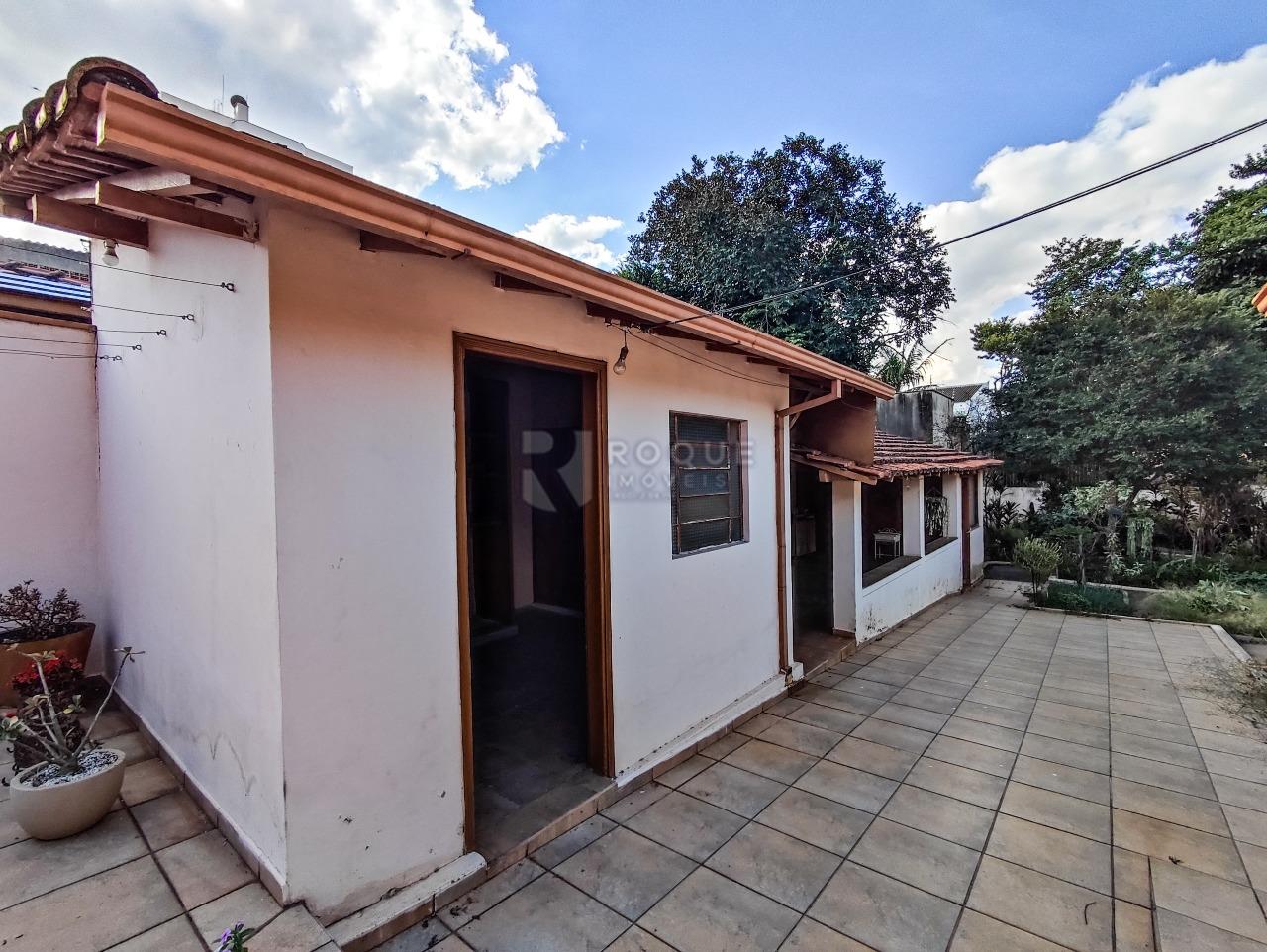 Casa Residencial à venda no bairro Centro: ÁREA DE DESPENSA