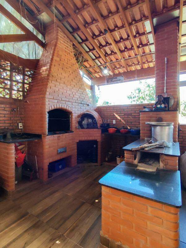 Chácara à venda no bairro Pires de Baixo: ÁREA GOURMET