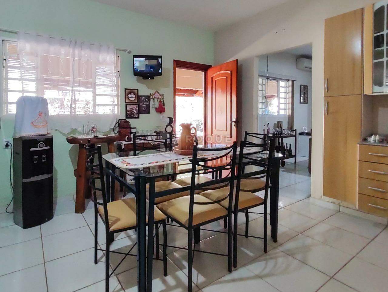 Chácara à venda no bairro Pires de Baixo: COZINHA