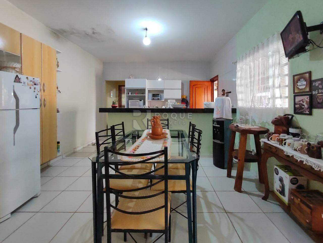 Chácara à venda no bairro Pires de Baixo: COZINHA