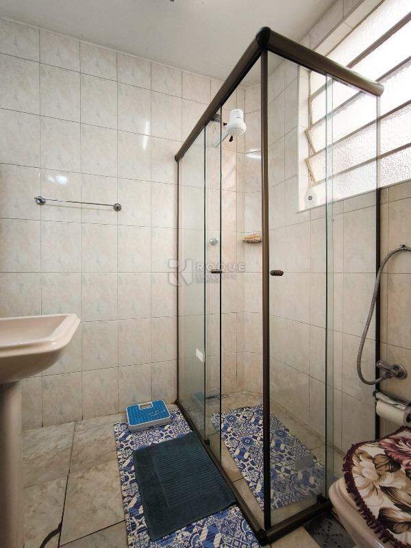 Apartamento à venda no bairro Centro: BANHEIRO SOCIAL