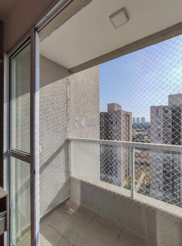 Apartamento para aluguel no bairro Vale das Esmeraldas: Sacada