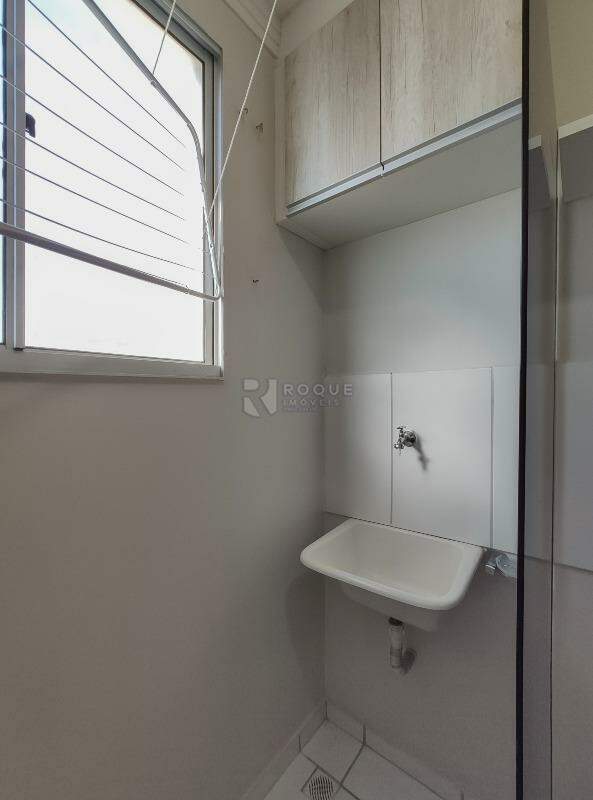 Apartamento para aluguel no bairro Residencial Villa do Sol: Área de serviço 