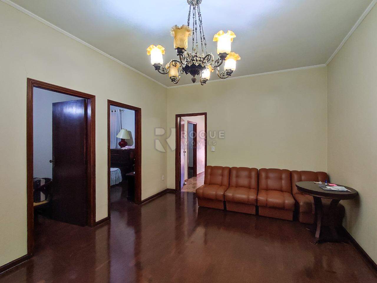 Casa Residencial para aluguel no bairro Centro: SALA DE ESTAR