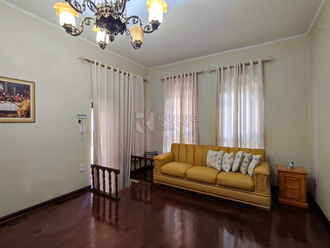 Casa Residencial para aluguel no bairro Centro: SALA DE ESTAR