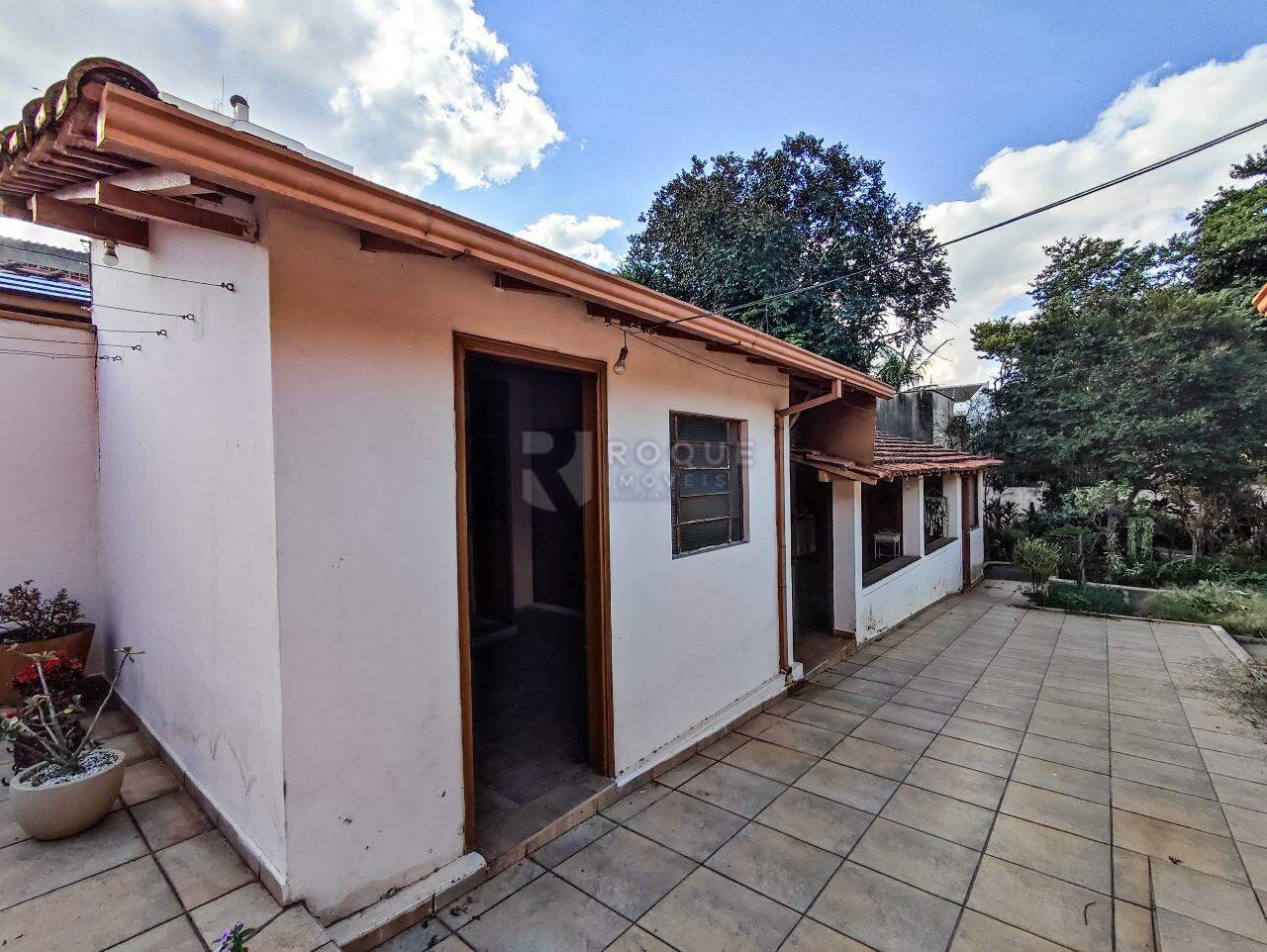 Casa Residencial para aluguel no bairro Centro: ÁREA DE DESPENSA