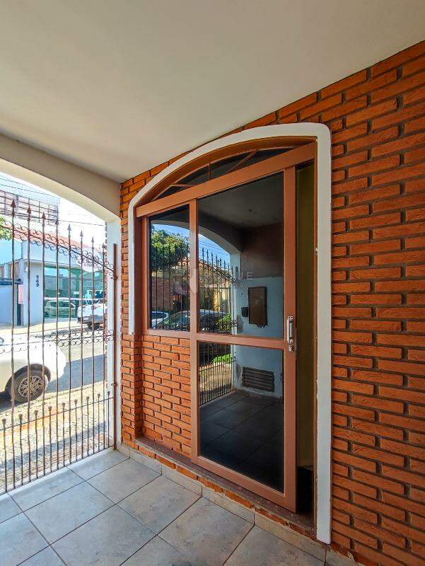 Casa Residencial para aluguel no bairro Centro: ENTRADA